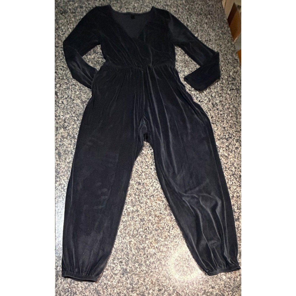 Victorias Secret Black Velour Long Sleeve Wrap Jumpsuit Jogger Large L/G